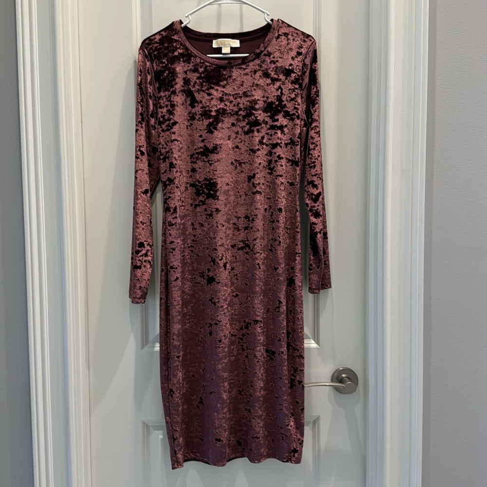 Michael Kors crushed velvet maxi dress. Beautiful rose’ color and soft fabric